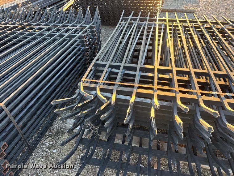 image for item ET4384 Wrought iron fence panels