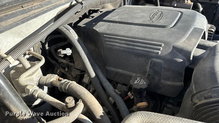 image for item ET4387 2010 Chevrolet Silverado 2500HD utility bed pickup truck