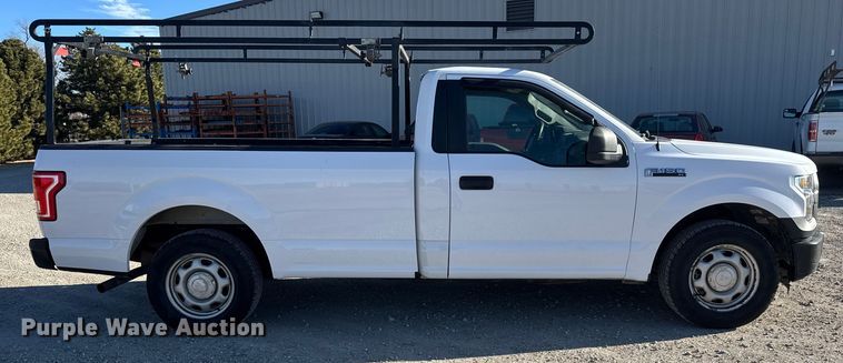 image for item ET4388 2016 Ford F150 pickup truck
