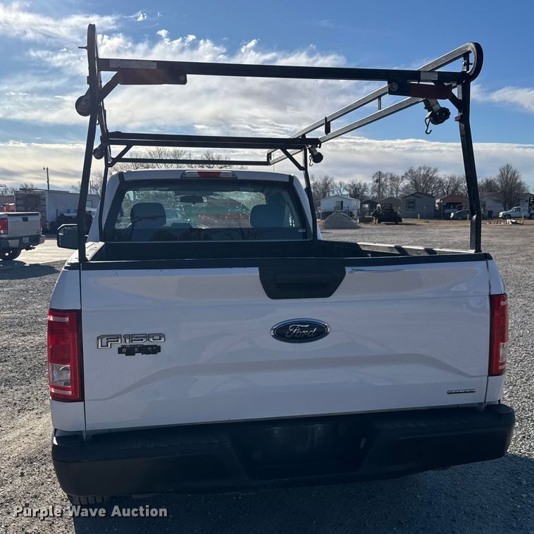 image for item ET4388 2016 Ford F150 pickup truck
