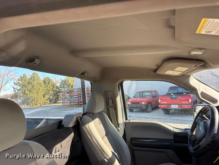 image for item ET4388 2016 Ford F150 pickup truck