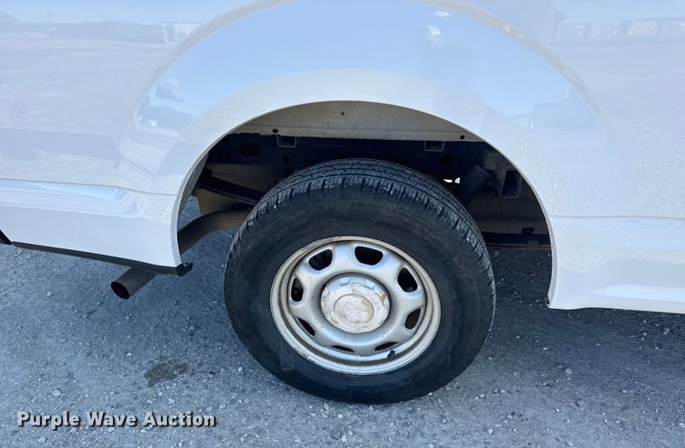 image for item ET4388 2016 Ford F150 pickup truck