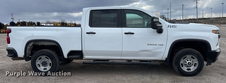 image for item ET4395 2020 Chevrolet Silverado 2500HD Crew Cab pickup truck