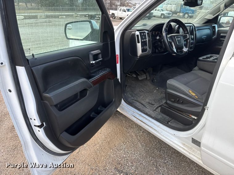 image for item ET4396 2016 GMC Sierra 1500 Ext. Cab pickup truck