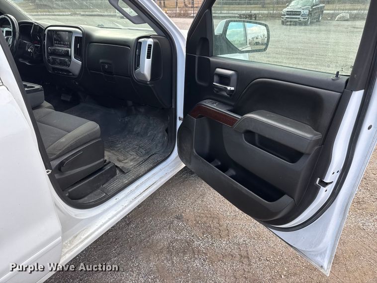 image for item ET4396 2016 GMC Sierra 1500 Ext. Cab pickup truck