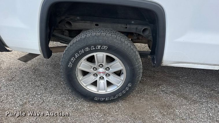 image for item ET4396 2016 GMC Sierra 1500 Ext. Cab pickup truck