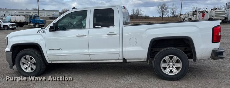 image for item ET4397 2017 GMC Sierra 1500 Ext. Cab pickup truck