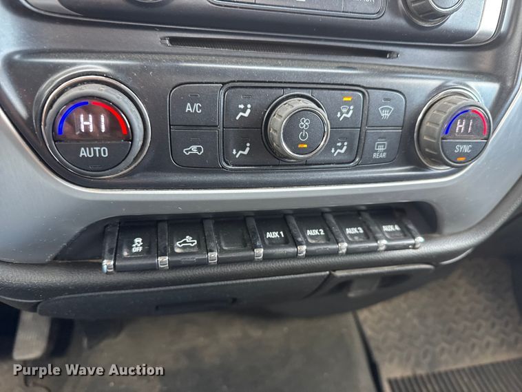 image for item ET4397 2017 GMC Sierra 1500 Ext. Cab pickup truck