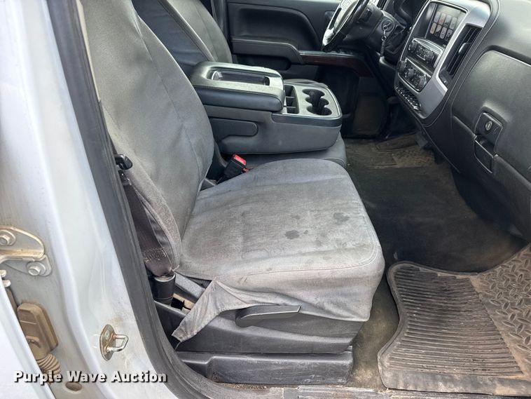 image for item ET4397 2017 GMC Sierra 1500 Ext. Cab pickup truck