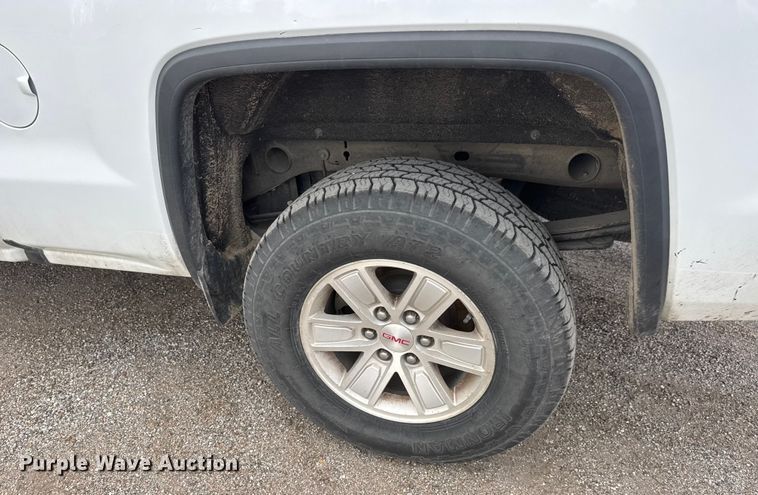 image for item ET4397 2017 GMC Sierra 1500 Ext. Cab pickup truck