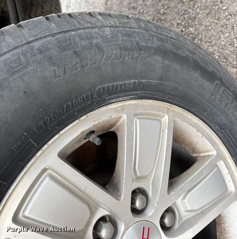 image for item ET4397 2017 GMC Sierra 1500 Ext. Cab pickup truck