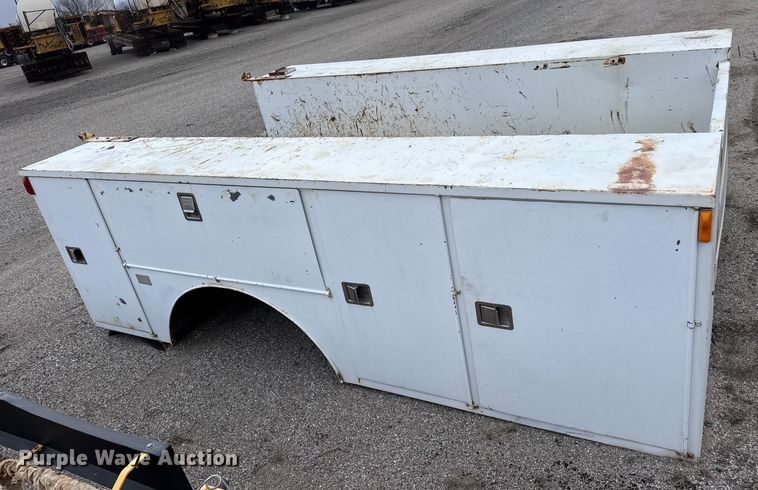 image for item ET4402 Rawson-Koenig E84DW94 utility bed