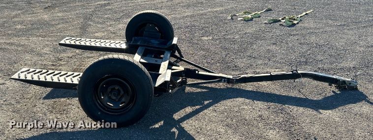 image for item ET6853 1990 Automatic Equipment car dolly