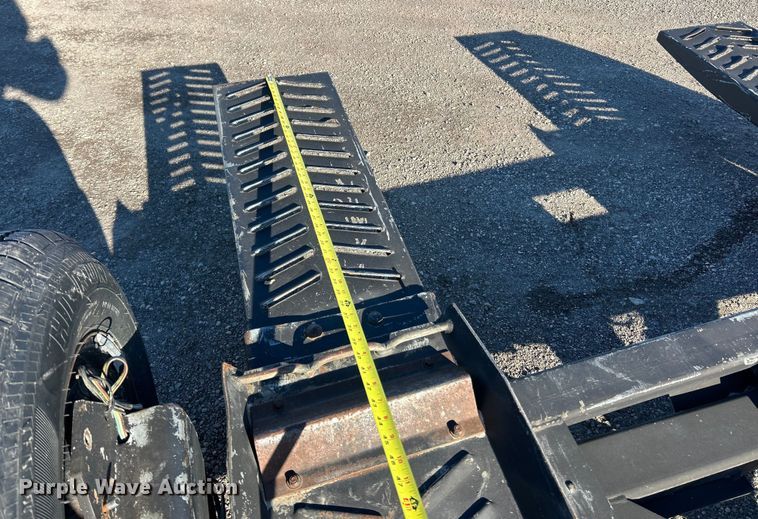 image for item ET6853 1990 Automatic Equipment car dolly