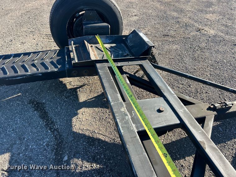 image for item ET6853 1990 Automatic Equipment car dolly