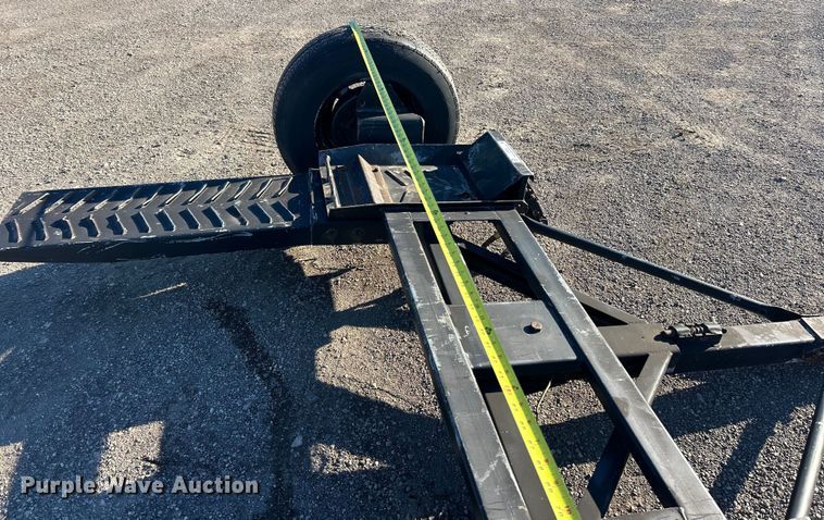 image for item ET6853 1990 Automatic Equipment car dolly