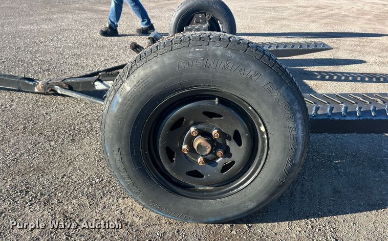 image for item ET6853 1990 Automatic Equipment car dolly