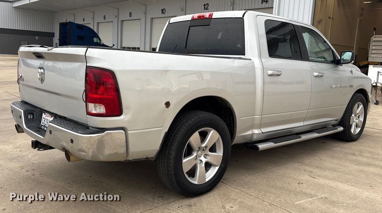 image for item ET7494 2012 Dodge Ram 1500 Crew Cab pickup truck