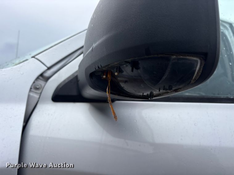 image for item ET7494 2012 Dodge Ram 1500 Crew Cab pickup truck