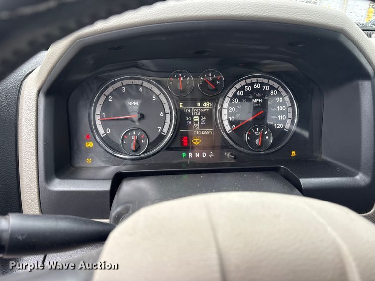 image for item ET7494 2012 Dodge Ram 1500 Crew Cab pickup truck