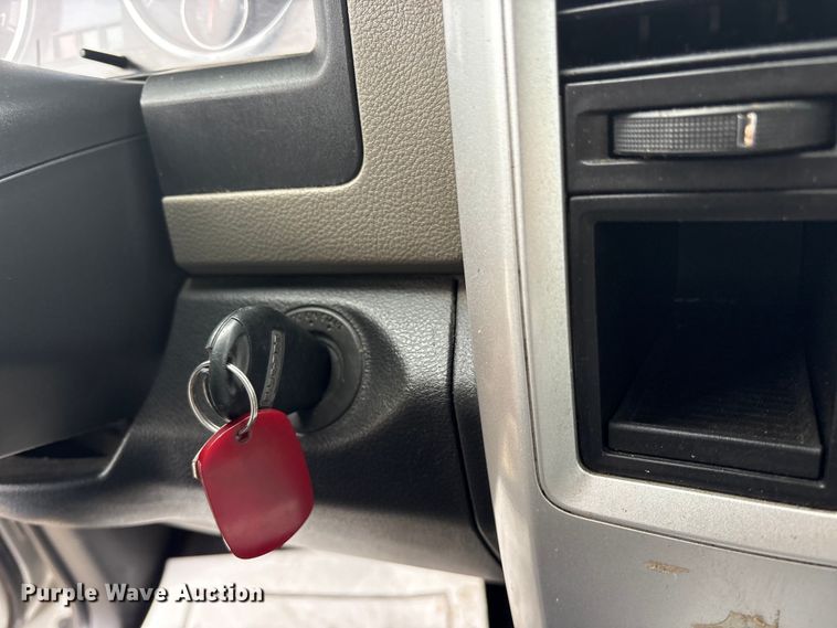 image for item ET7494 2012 Dodge Ram 1500 Crew Cab pickup truck