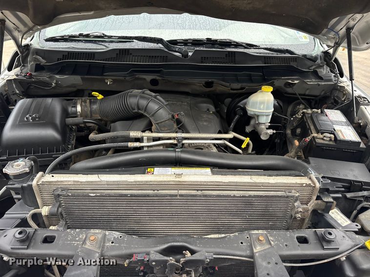 image for item ET7494 2012 Dodge Ram 1500 Crew Cab pickup truck