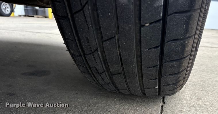 image for item ET7494 2012 Dodge Ram 1500 Crew Cab pickup truck