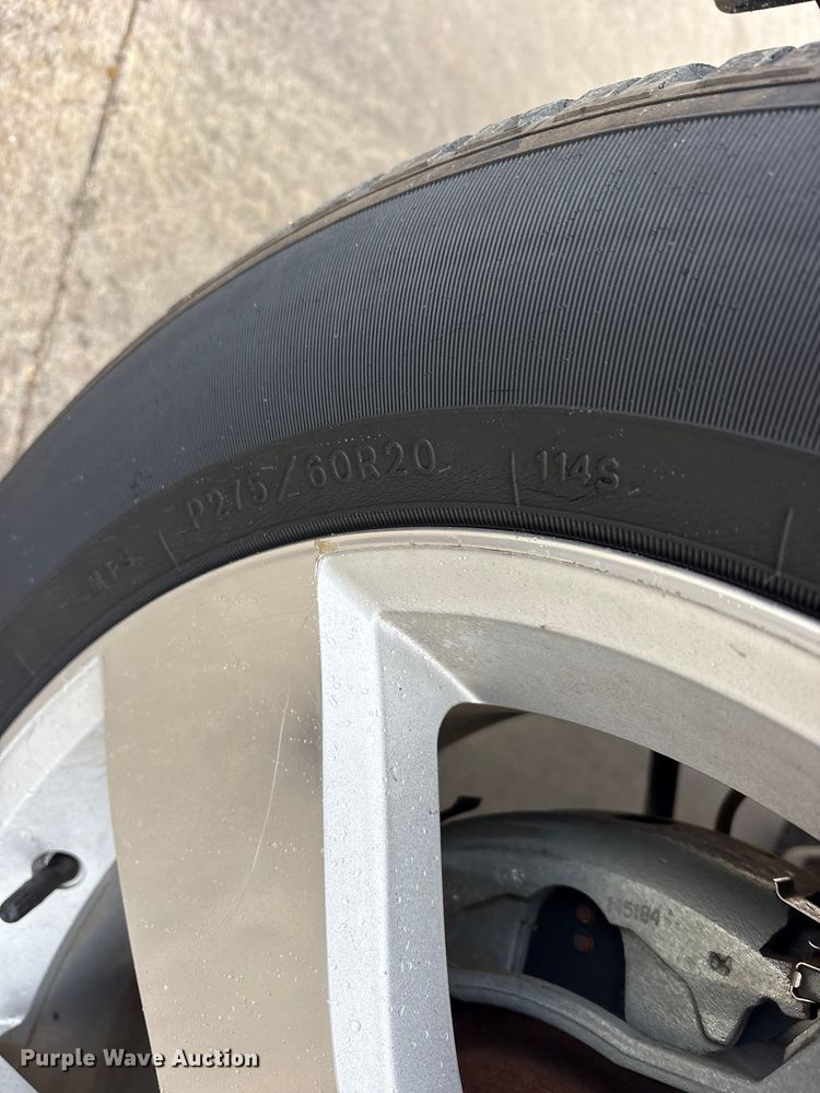 image for item ET7494 2012 Dodge Ram 1500 Crew Cab pickup truck