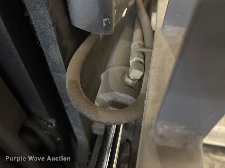 image for item ET8634 2015 Crown RR5725-35 reach truck