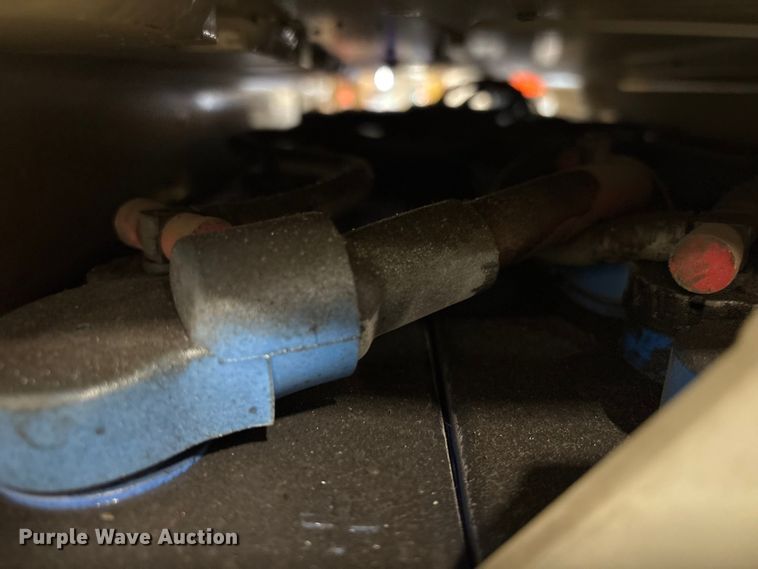 image for item ET8634 2015 Crown RR5725-35 reach truck