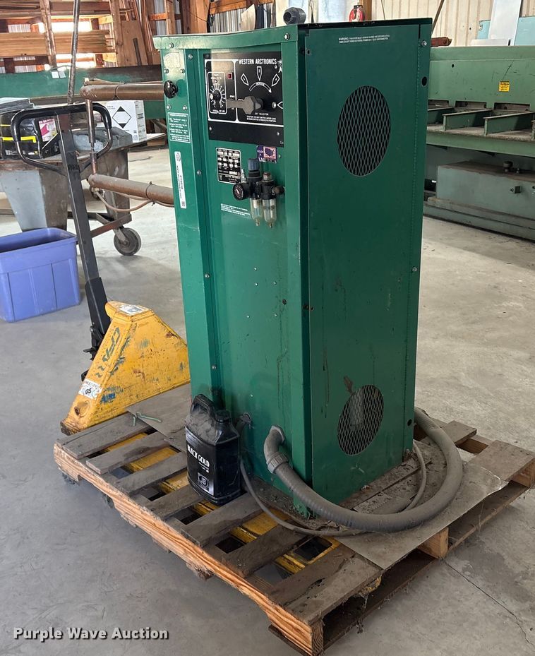 image for item ET8638 Western Arctronics spot welder