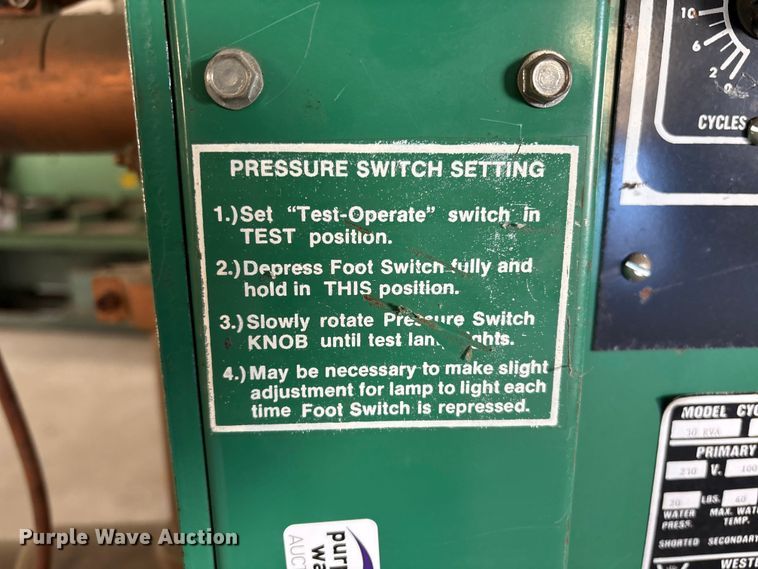 image for item ET8638 Western Arctronics spot welder