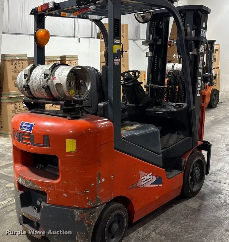 image for item ET8641 2016 Heli GPYD25C forklift