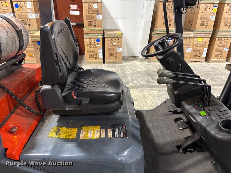 image for item ET8641 2016 Heli GPYD25C forklift