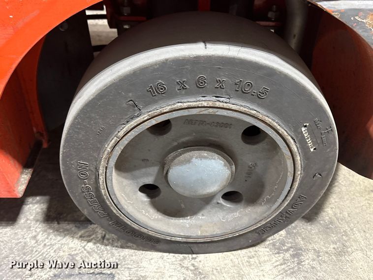 image for item ET8641 2016 Heli GPYD25C forklift