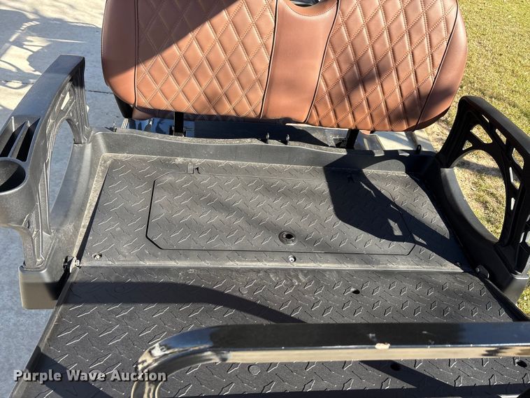 image for item EU0255 2025 SDLANCH SDLGC80 golf cart