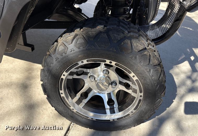 image for item EU0255 2025 SDLANCH SDLGC80 golf cart