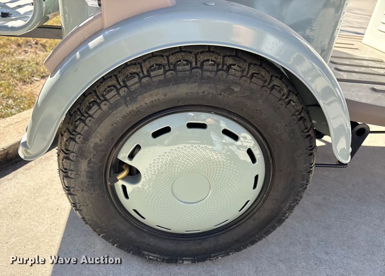 image for item EU0256 IR IRGC40 electric tricycle