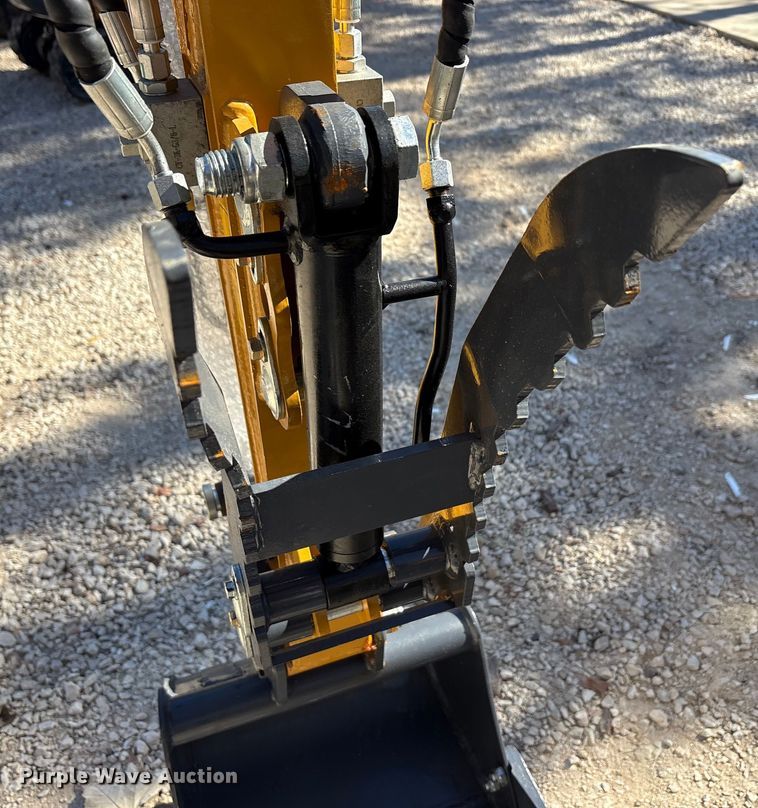 image for item EU0257 2025 CFG Industrial QK18R mini excavator