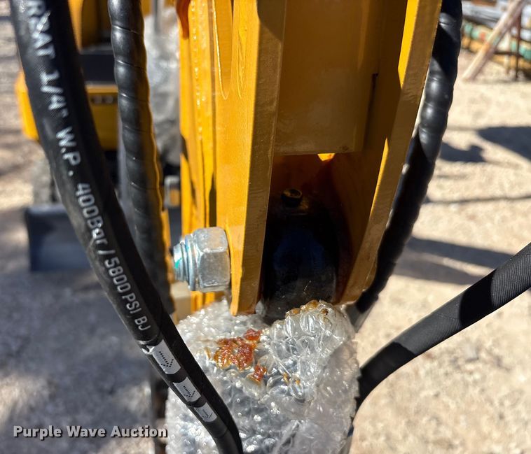 image for item EU0257 2025 CFG Industrial QK18R mini excavator