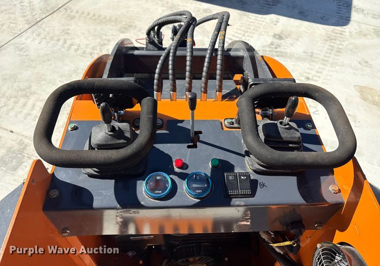 image for item EU0259 2025 ATS-T280 compact utility loader