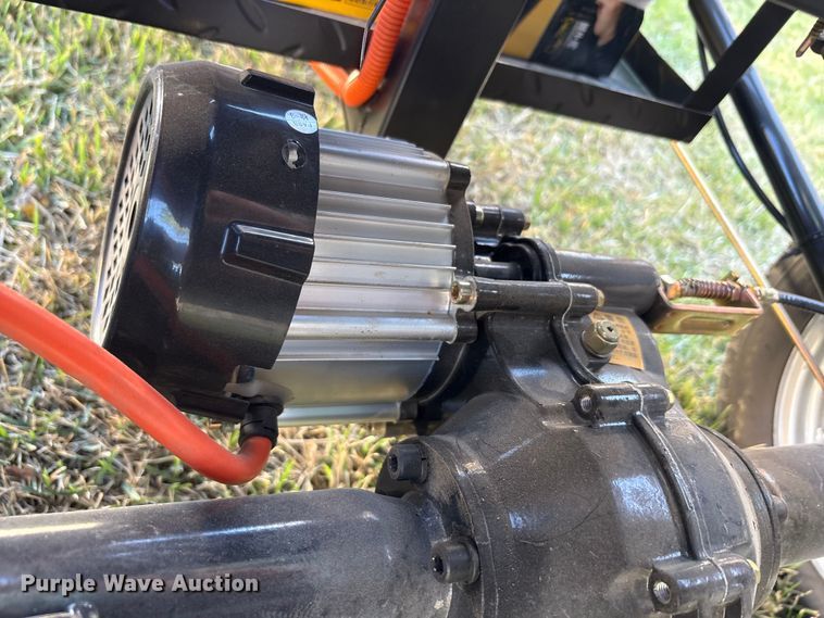 image for item EU0260 2025 IR IRET13 electric tricycle