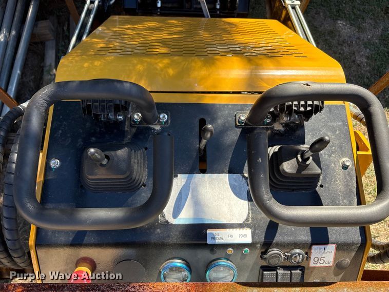 image for item EU0262 2025 AGT MX-MRT14 compact utility loader