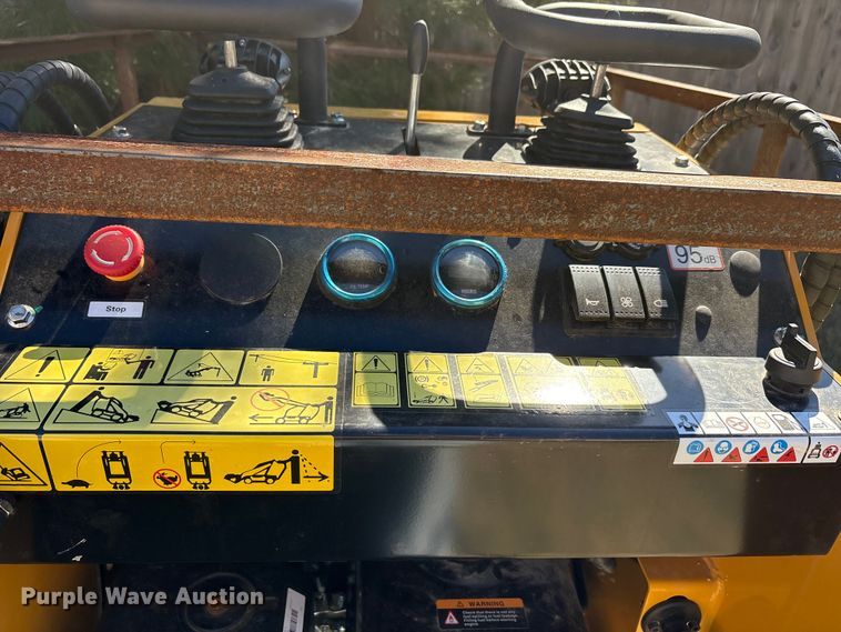 image for item EU0262 2025 AGT MX-MRT14 compact utility loader