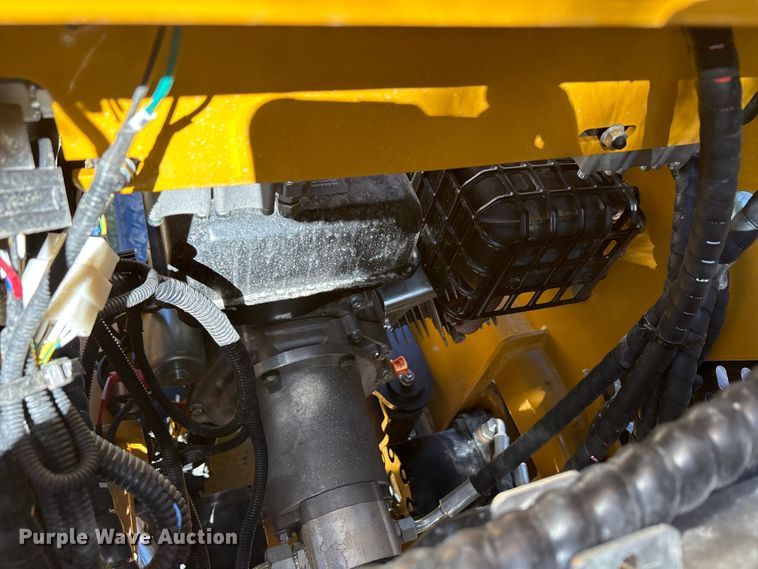 image for item EU0262 2025 AGT MX-MRT14 compact utility loader