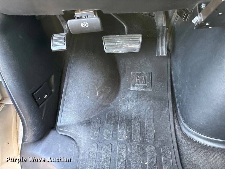 image for item EU4757 2015 Chevrolet Express van