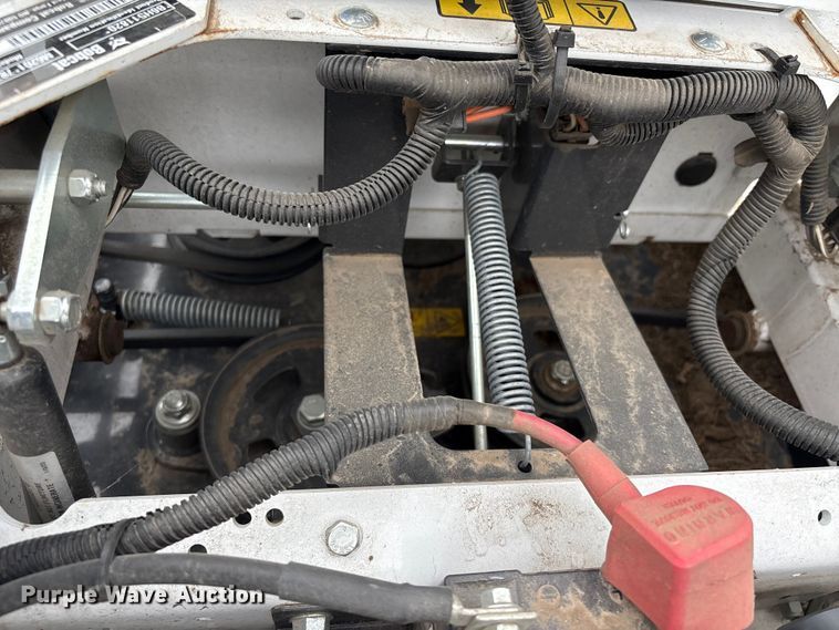 image for item EU7067 Bobcat M62017872219 ZTR lawn mower