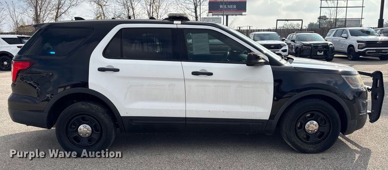 image for item EU7133 2017 Ford Explorer Police Interceptor SUV