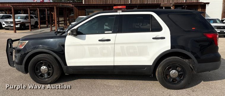 image for item EU7133 2017 Ford Explorer Police Interceptor SUV