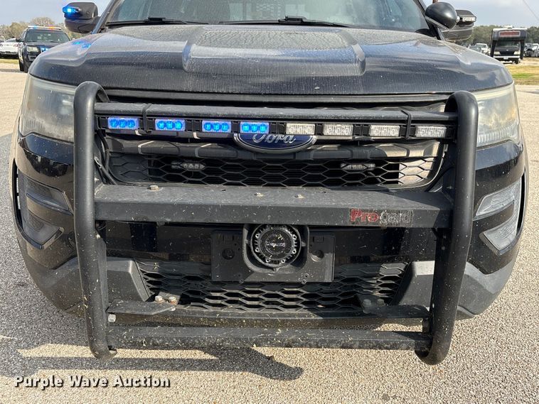 image for item EU7133 2017 Ford Explorer Police Interceptor SUV